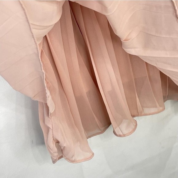 HM Women Short Dress in Pleated Fabric Sz 4 Pink Sleeveless Tie At The Neck - Picture 15 of 16